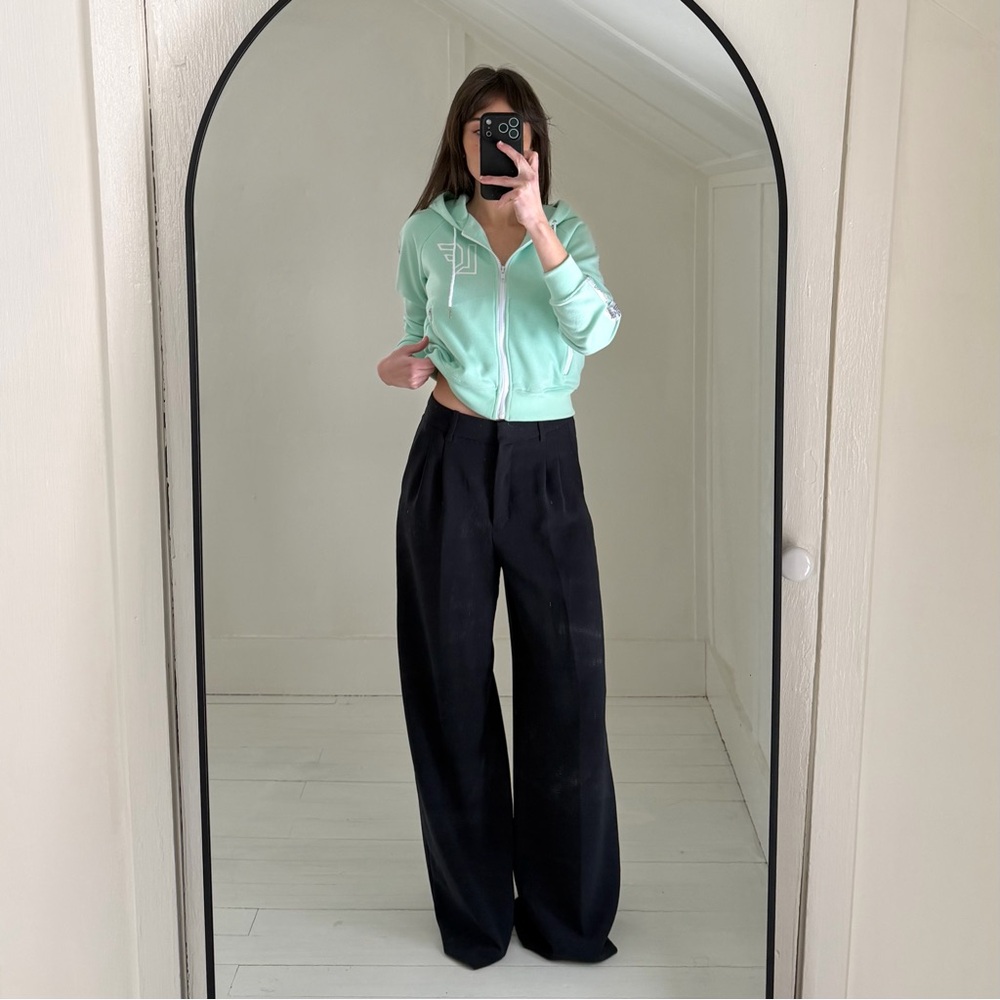 LF The Brand Tracker Cropped Zip Up Sweatshirt